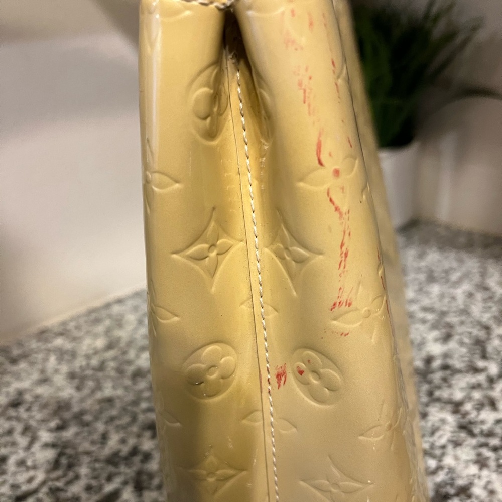 Louis Vuitton Vernis Wilshire MM - Picture 2 of 11